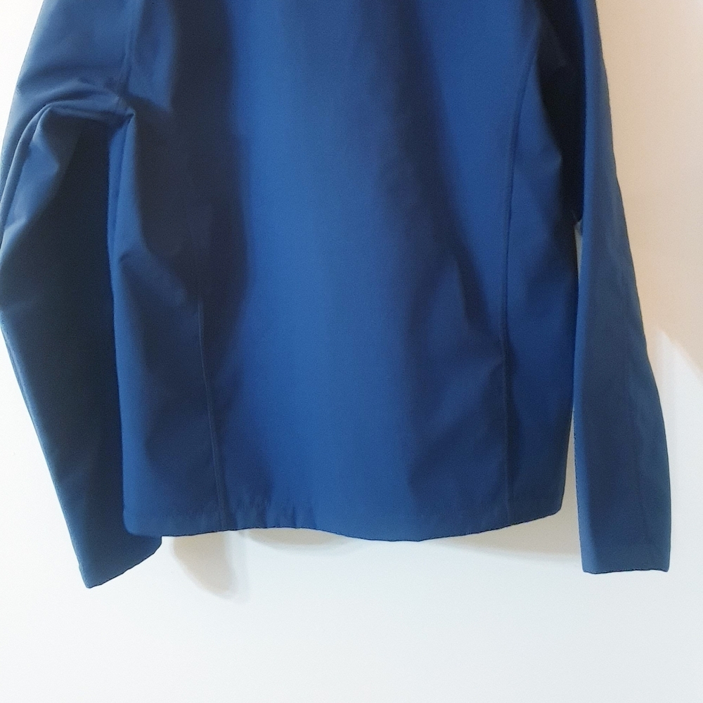 Core Soft Shell Jacket - image 2